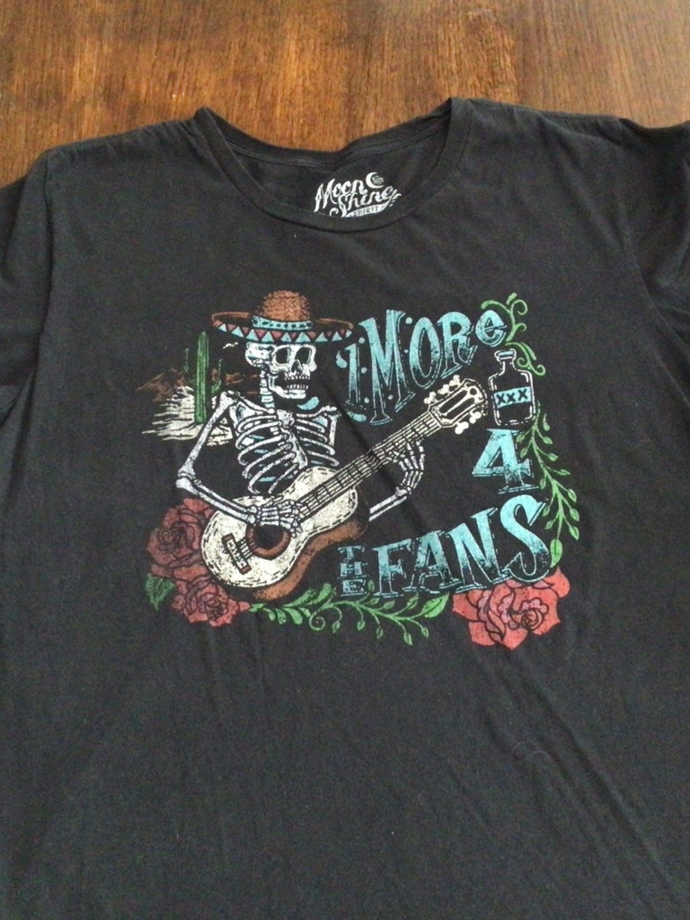 Moon Shine Spirit graphic black More for the fans T shirt . Size L  great shape